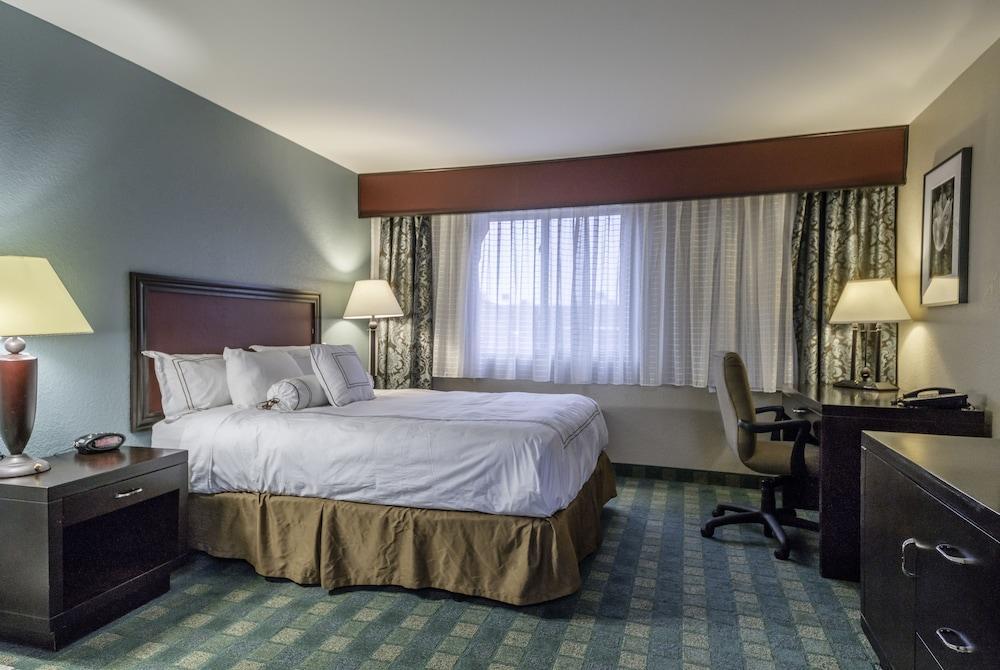 Causeway Bay Hotel Λάνσινγκ Εξωτερικό φωτογραφία