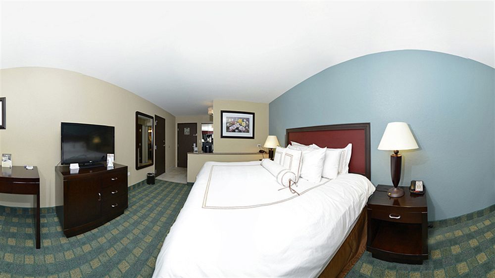 Causeway Bay Hotel Λάνσινγκ Εξωτερικό φωτογραφία